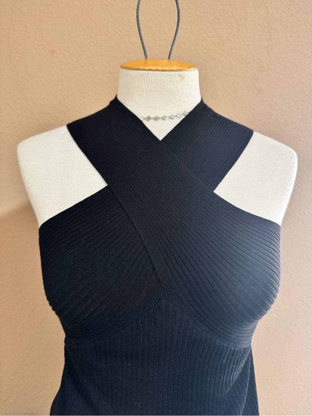 Commense Black Cross-Front Ribbed Tank - Picture 2 of 5